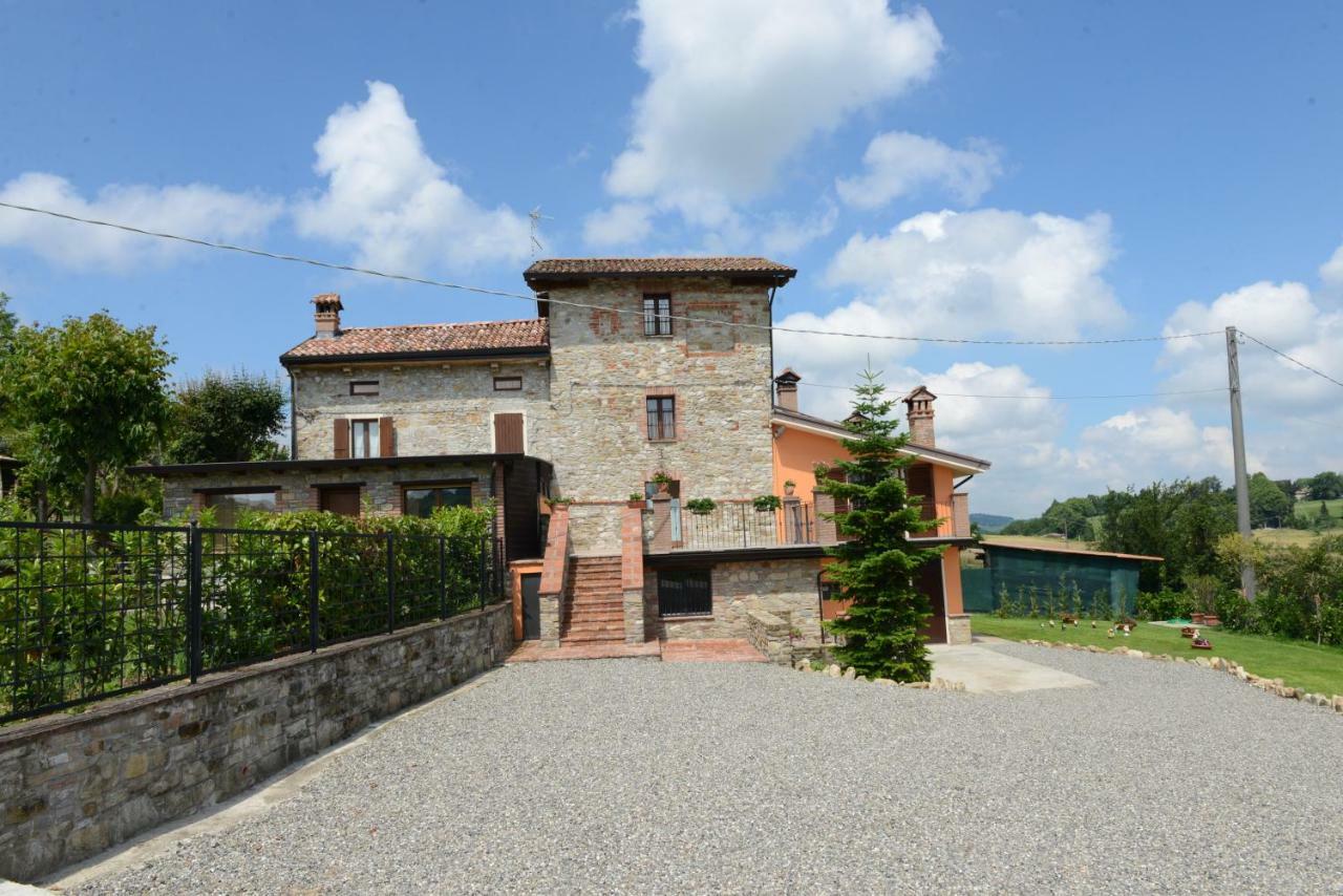 ホテル Torretta Di Bassano リヴェルガーロ エクステリア 写真